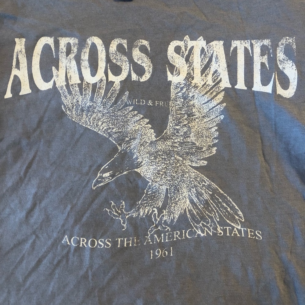 H&M cropped tee - Picture 3 of 4